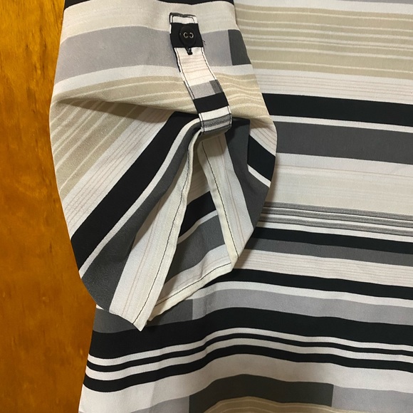 Blouse - Picture 3 of 5